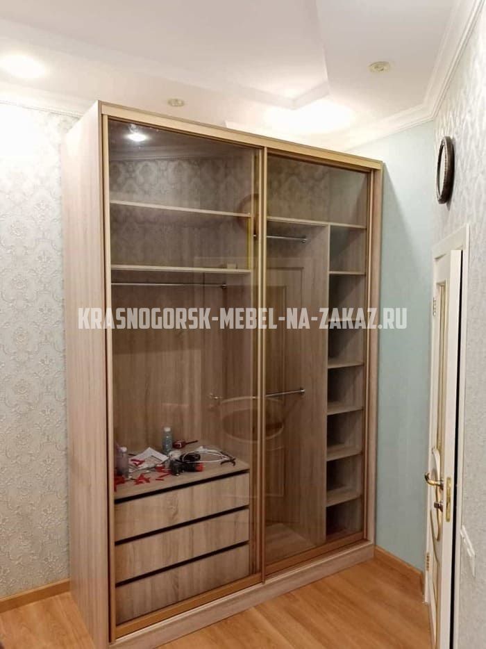 Шкафы на заказ в Красногорске